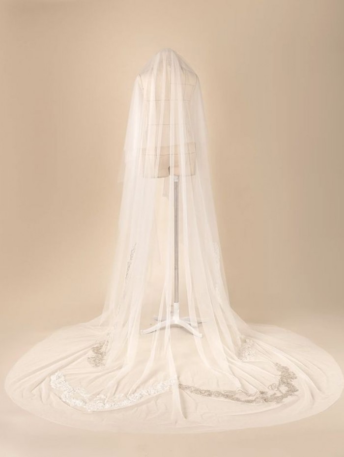Personalized veil